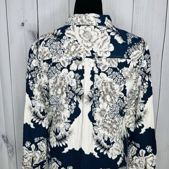 Soft Surroundings St Remy Floral Button Up Tunic Shirt Shacket Size Petite M - Picture 8 of 10